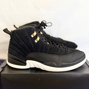 AUTHENTIC Jordan 12 Retro Reverse Taxi size 9.5 130690-017 2019 PRE-OWNED